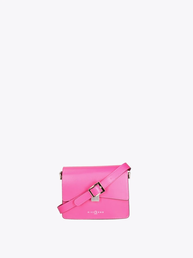 Minimalist Leather Crossbody Bag for Everyday Use