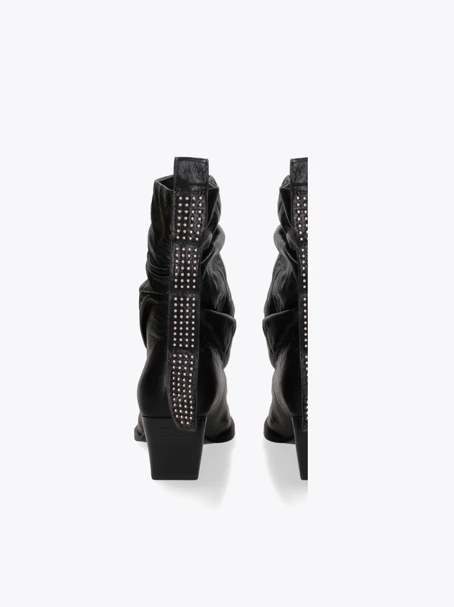 Supple Leather Slouchy Ankle Boot Pointed Toe Block Heel Fashion