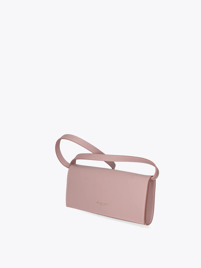 Minimalist Leather Crossbody Bag for Everyday Use