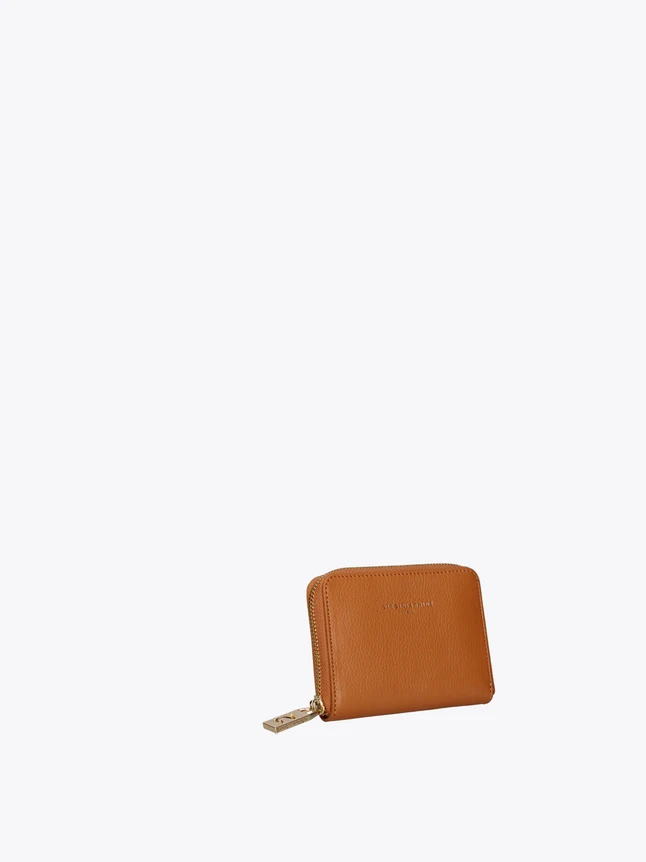 Soft Grain Leather Zip Wallet Slim Elegant Luxury Companion