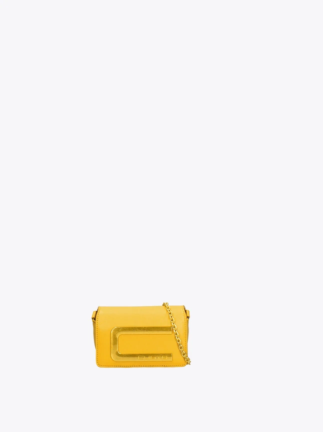 Timeless Shoulder Bag In Vegan Leather For Women - Minimalist Design