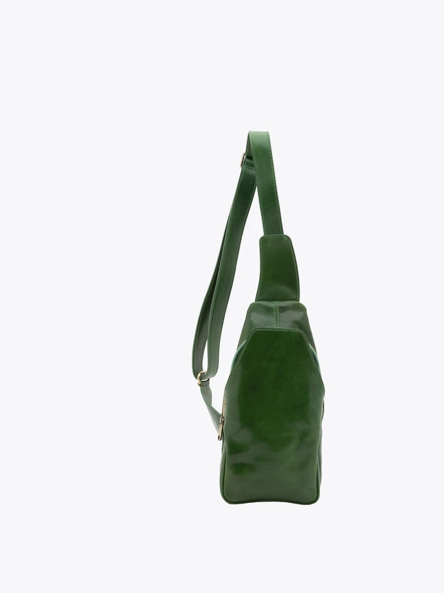 Minimalist Leather Crossbody Belt Bag for Laptop