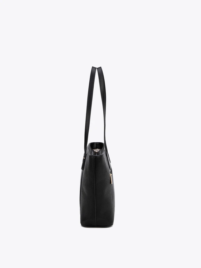 Elegant Pebbled Vegan Leather Tote for Daily Essentials