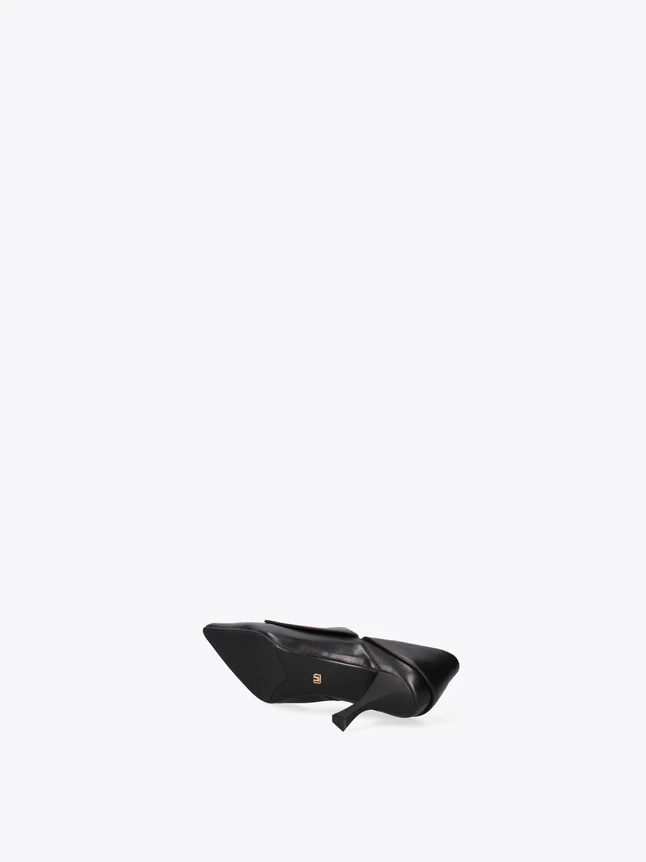 Sleek Premium Leather Pointed Toe Stiletto Boot Evening Accessory