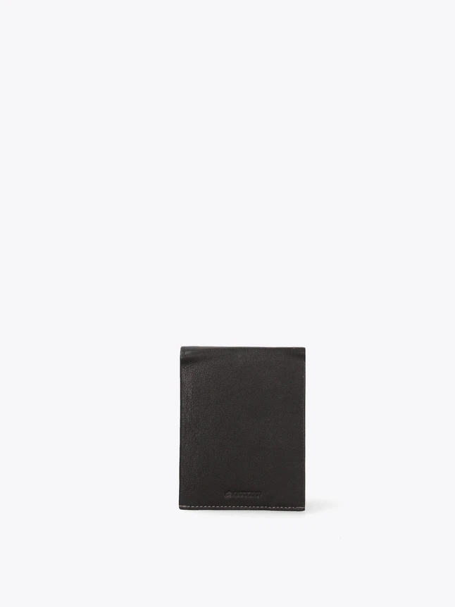 Minimalist Leather Card Holder for Everyday Use