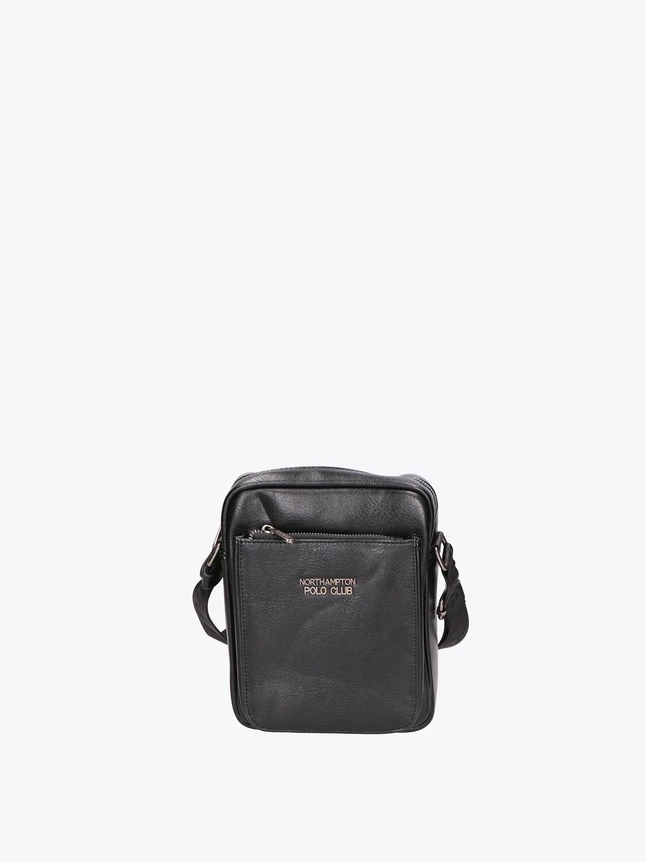 Minimalist Leather Crossbody Bag for Everyday and Travel Use