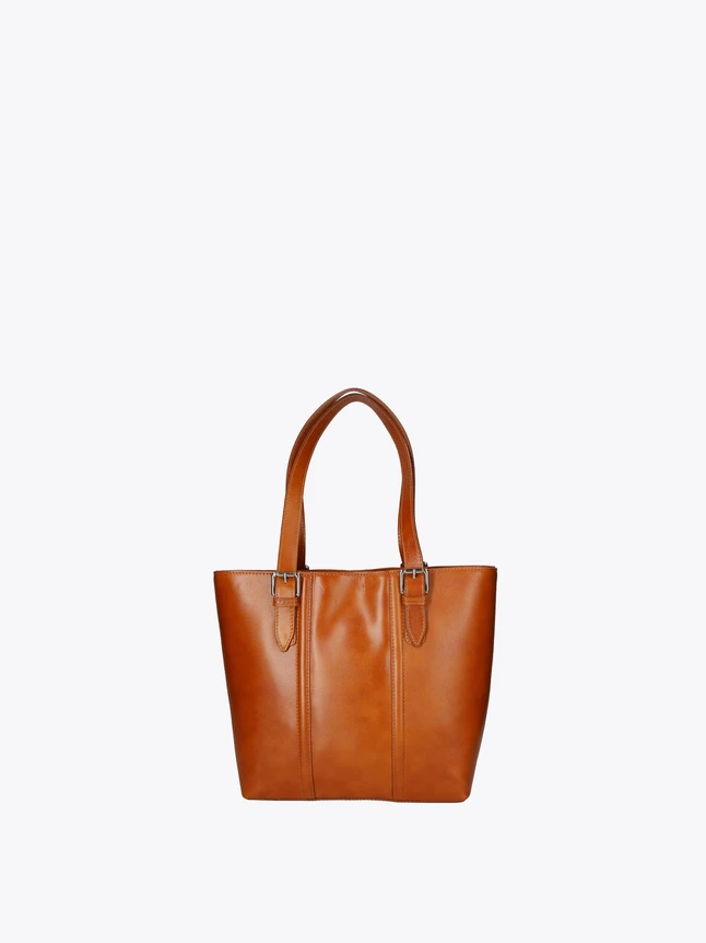 Minimalist Leather Tote Bag for Everyday Office Use
