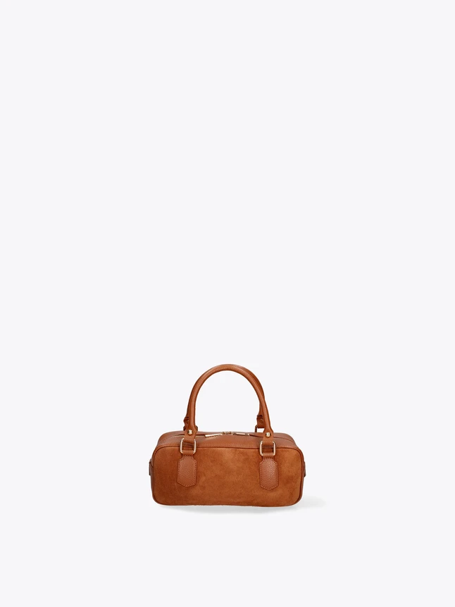 Elegant Pebbled Leather Boston Bag For Sophisticated Daily Carry