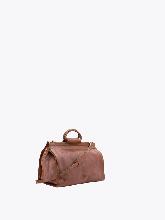 Classic Leather Duffel Bag for Travel And Weekend Getaways