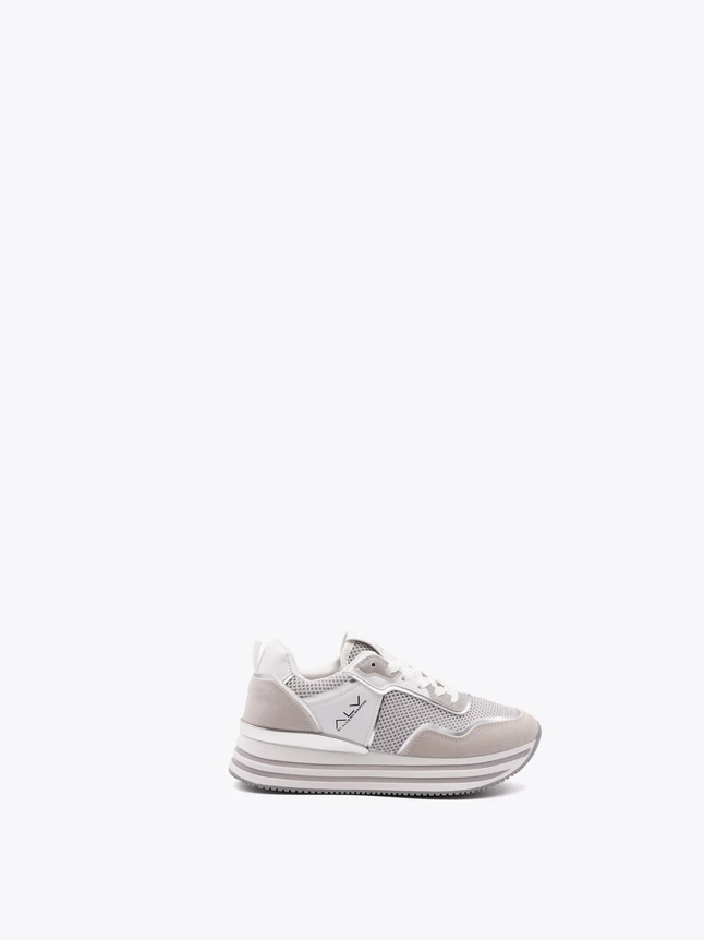 Platform Sneaker Leather And Mesh Upper Casual Everyday Wear
