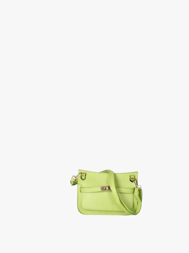 Minimalist Leather Crossbody Bag for Everyday Use