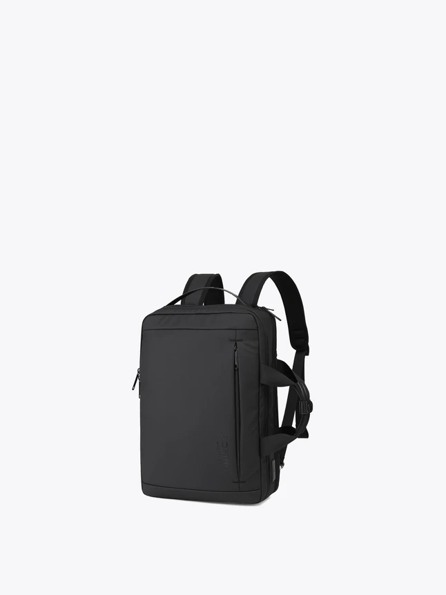 Sleek Nylon Laptop Backpacks for Professionals And Commuting