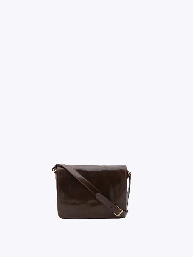 Crossbody Messenger Bag in Patent Leather for Daily Use