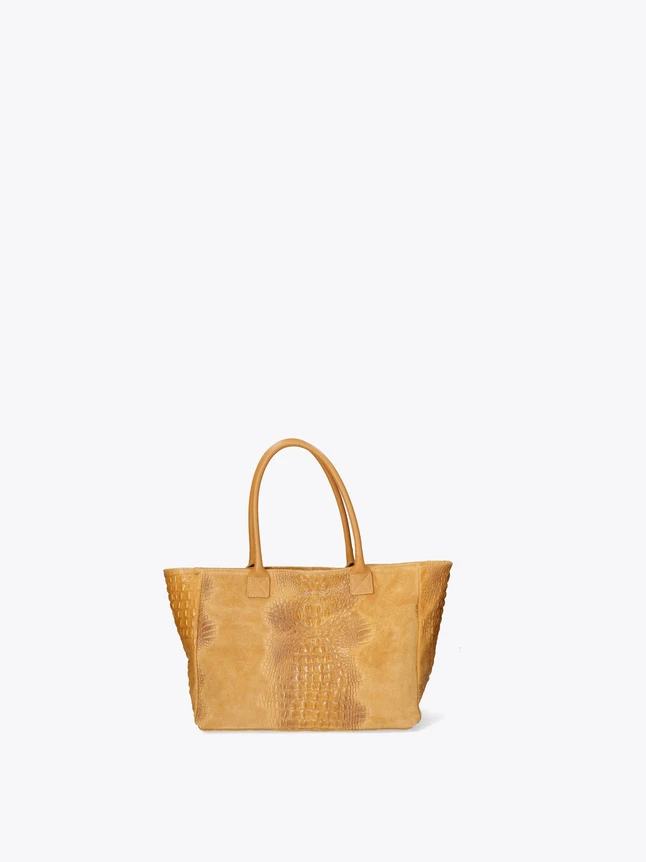 Embossed Leather Tote Bag for Everyday Use