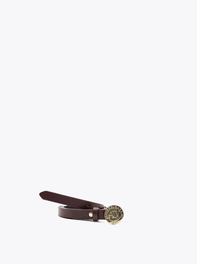 Timeless Leather Waist Belt For Women With Gold Tone Logo Disc Buckle