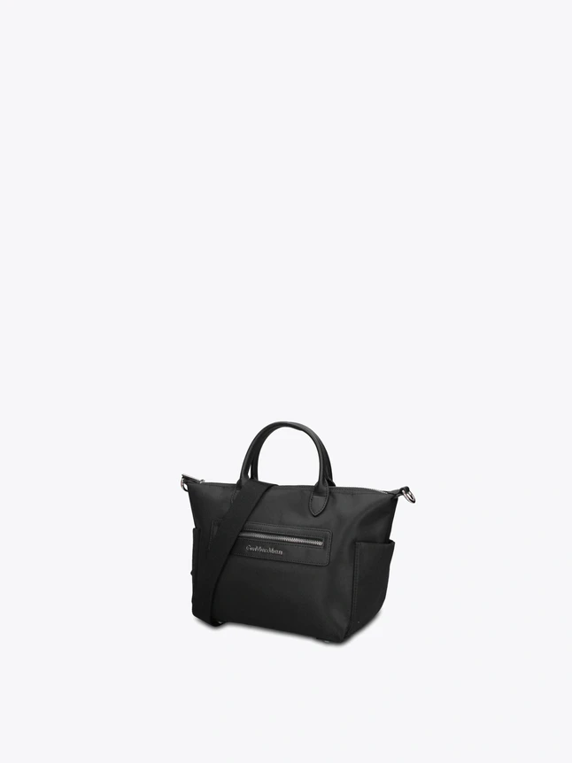 Women's Elegant Vegan Leather Handbag For Everyday Use - Chic Design