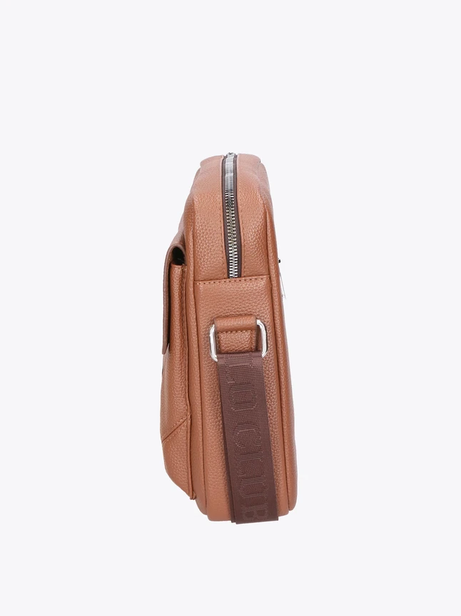 Unisex Pebbled Leather Messenger Shoulder Bag for Everyday Style