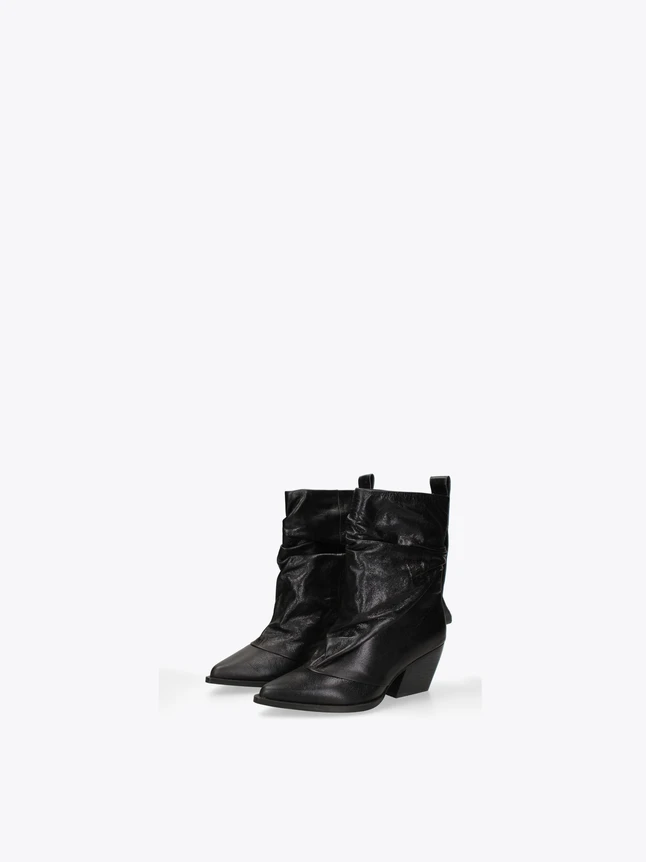 Supple Leather Slouchy Ankle Boot Pointed Toe Block Heel Fashion